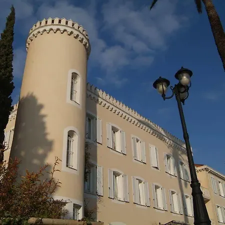 Szálloda Chateau De La Tour 4*